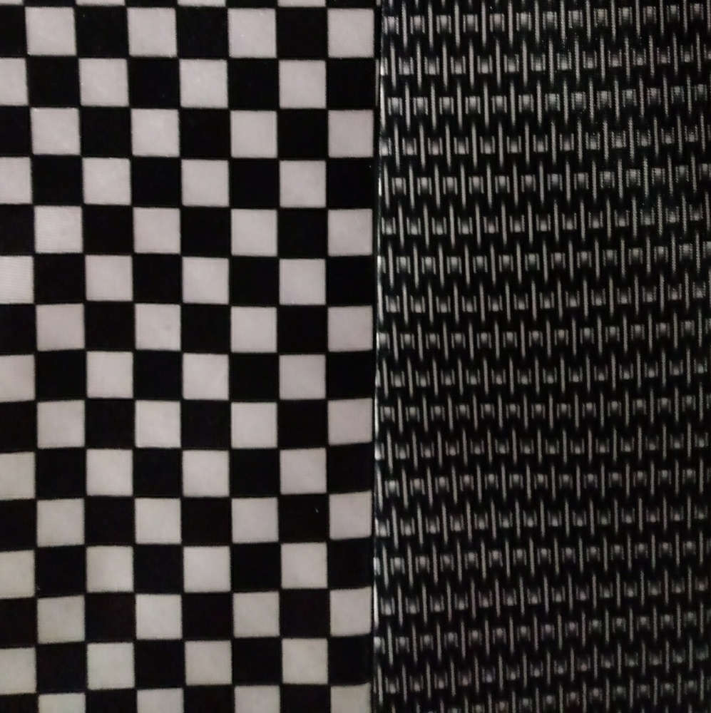 2 New Mens Ties ( Bundle) Set